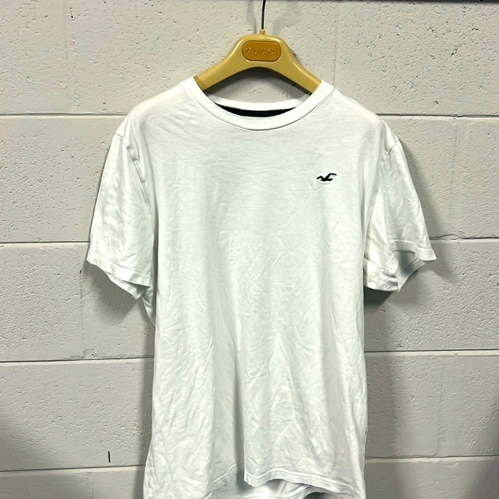 Hollister men’s white tee sz. L